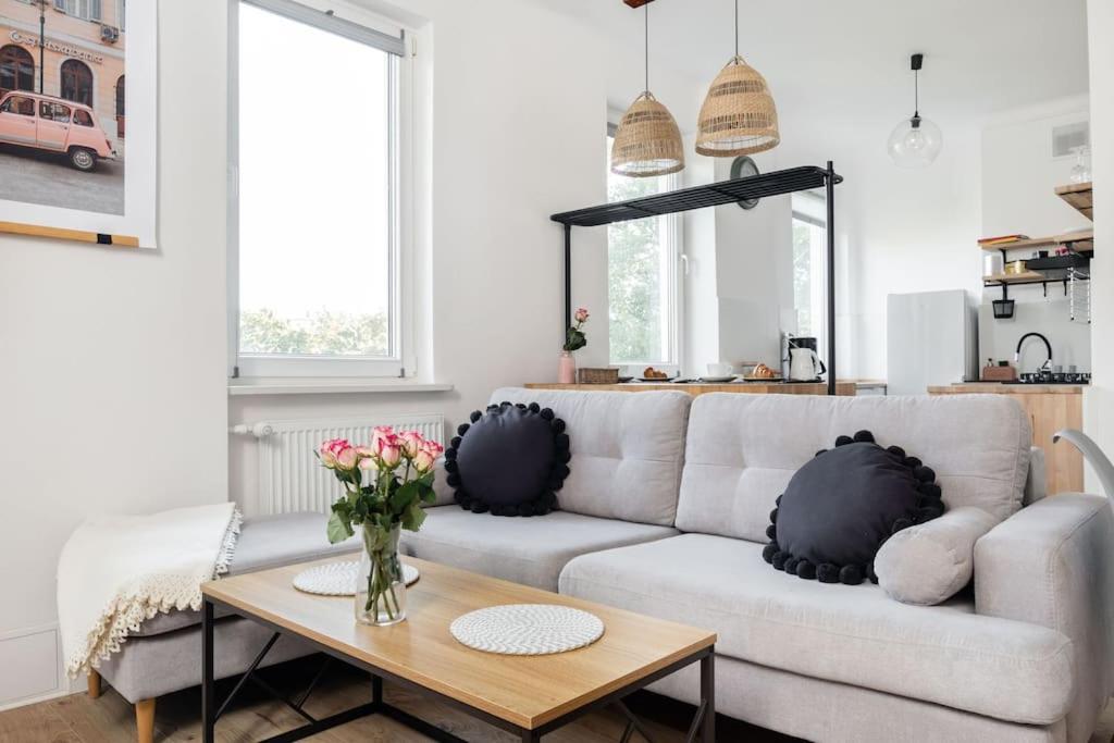 Ciche Studio, Blisko Metra Politechnika, Parking Apartamento Varsóvia Exterior foto
